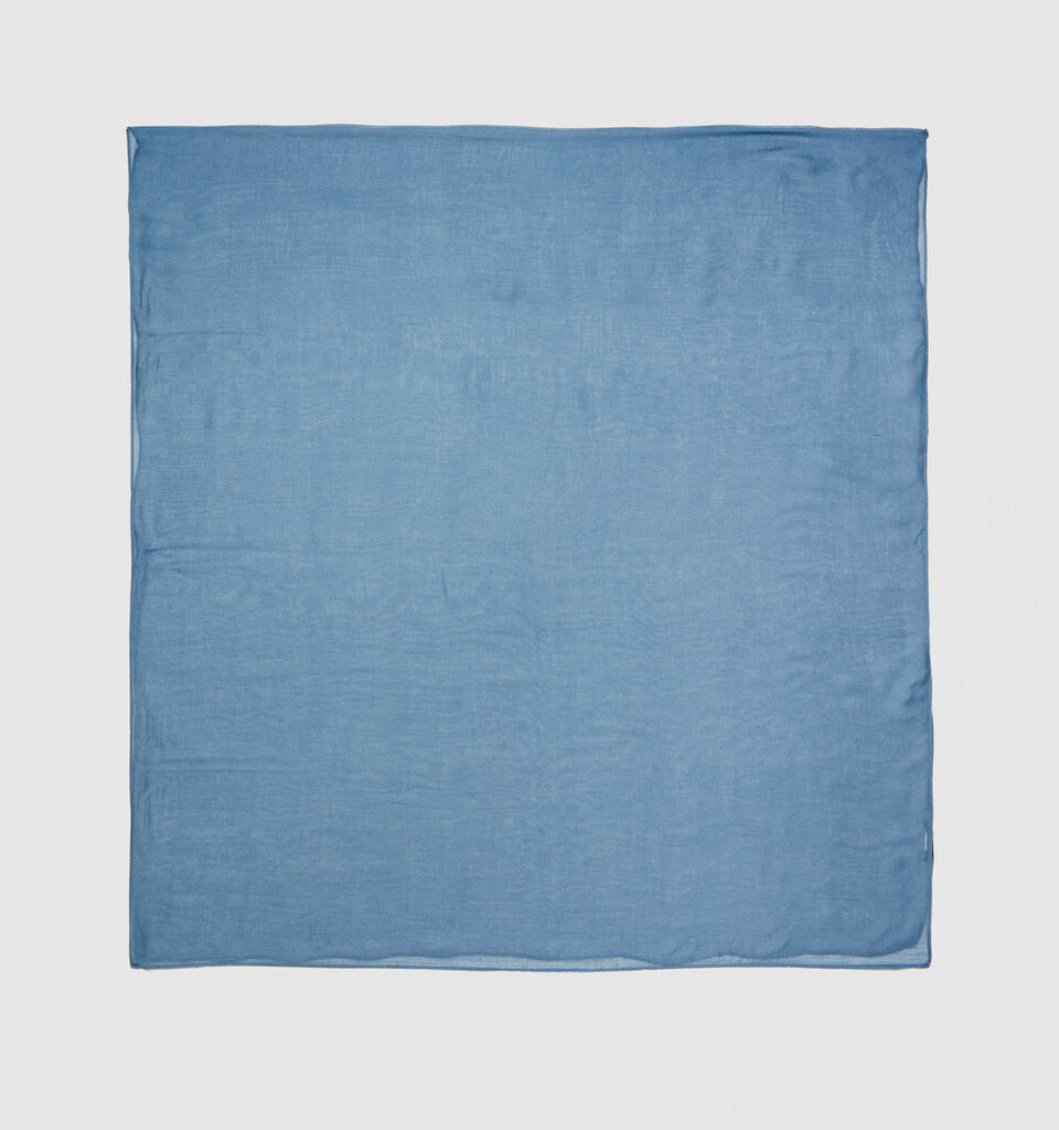 Solid colored throw - null - Light Blue | Sisley image number 1